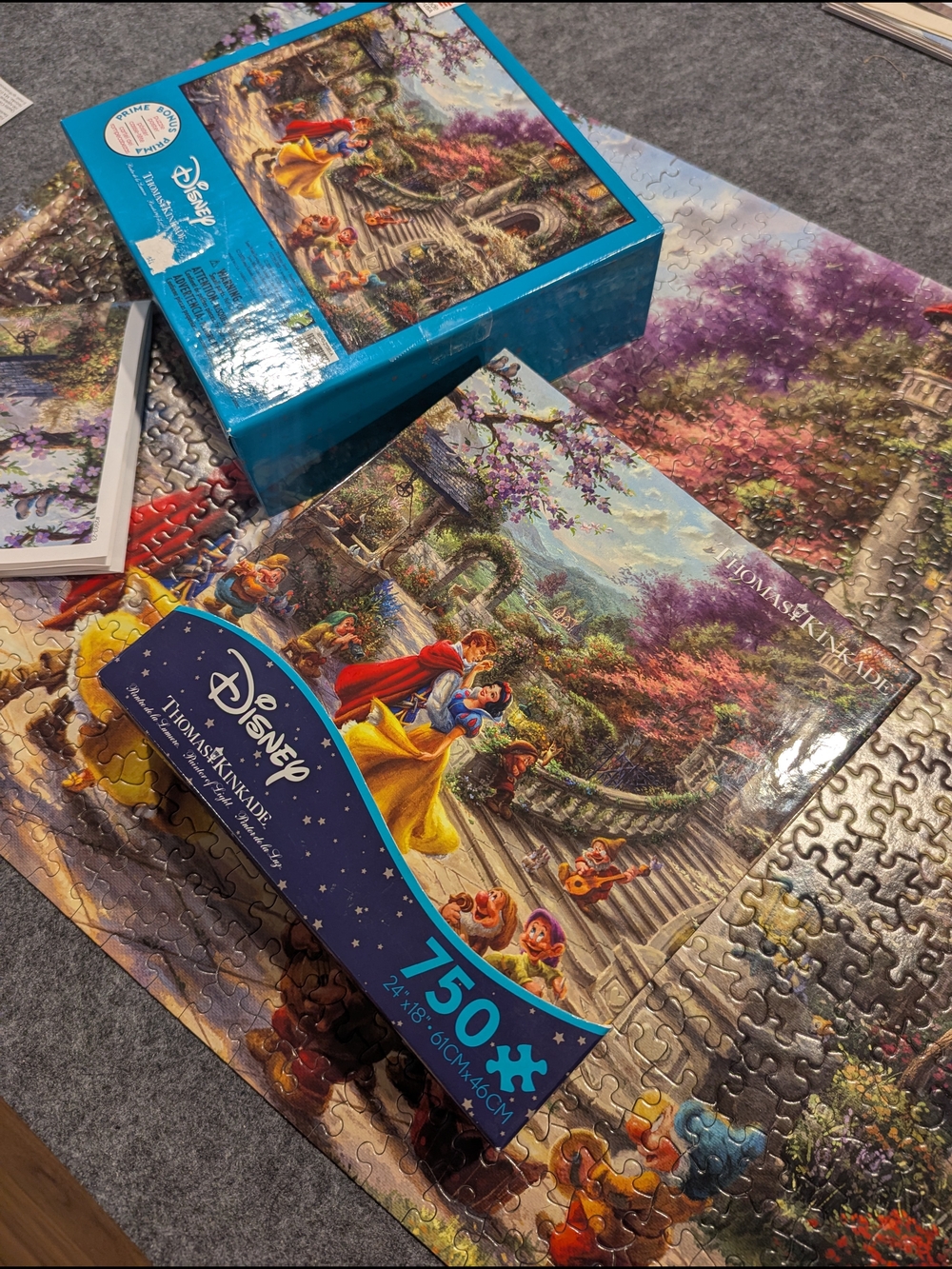 Disney Snow White Puzzle 750 Piece Jigsaw Floral Art Family Game